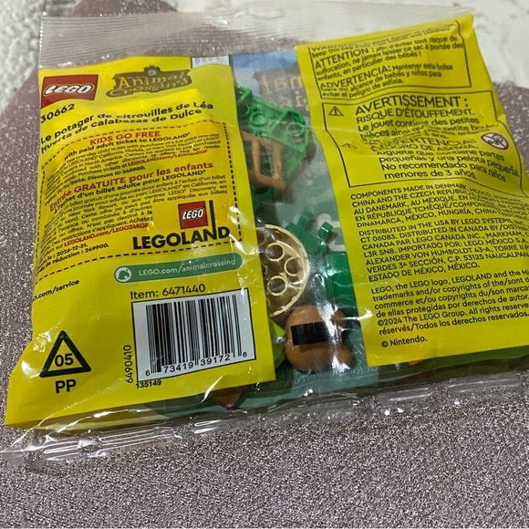 Animal Crossing 30662 Maple’s pumpkin garden 29 pcs Building Lego Toy  ( 6+ ) - Picture 2 of 2